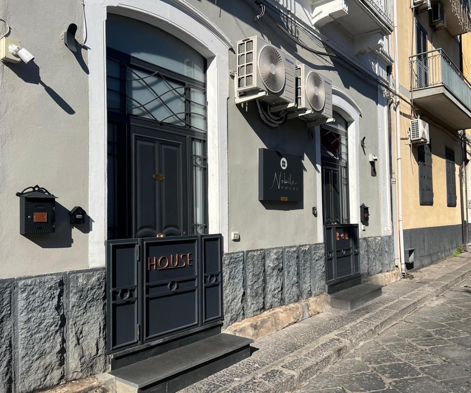 Nobilehouse Διαμέρισμα Κατάνια Εξωτερικό φωτογραφία